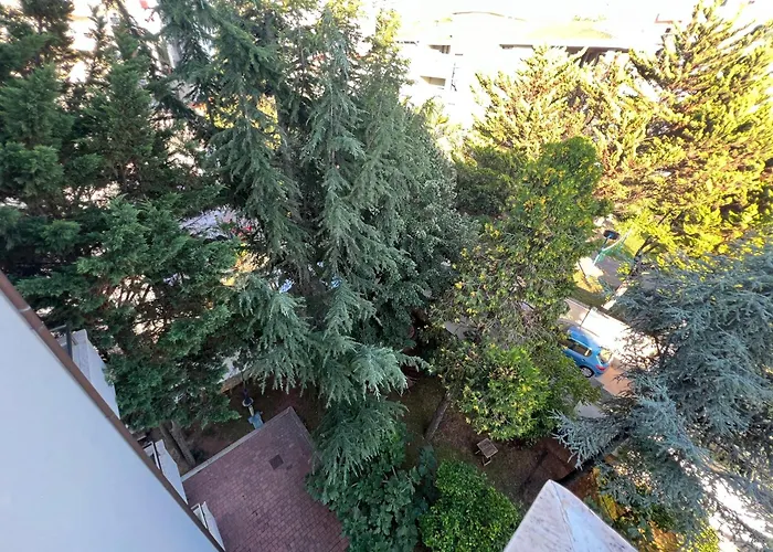 Green Garden Villa
