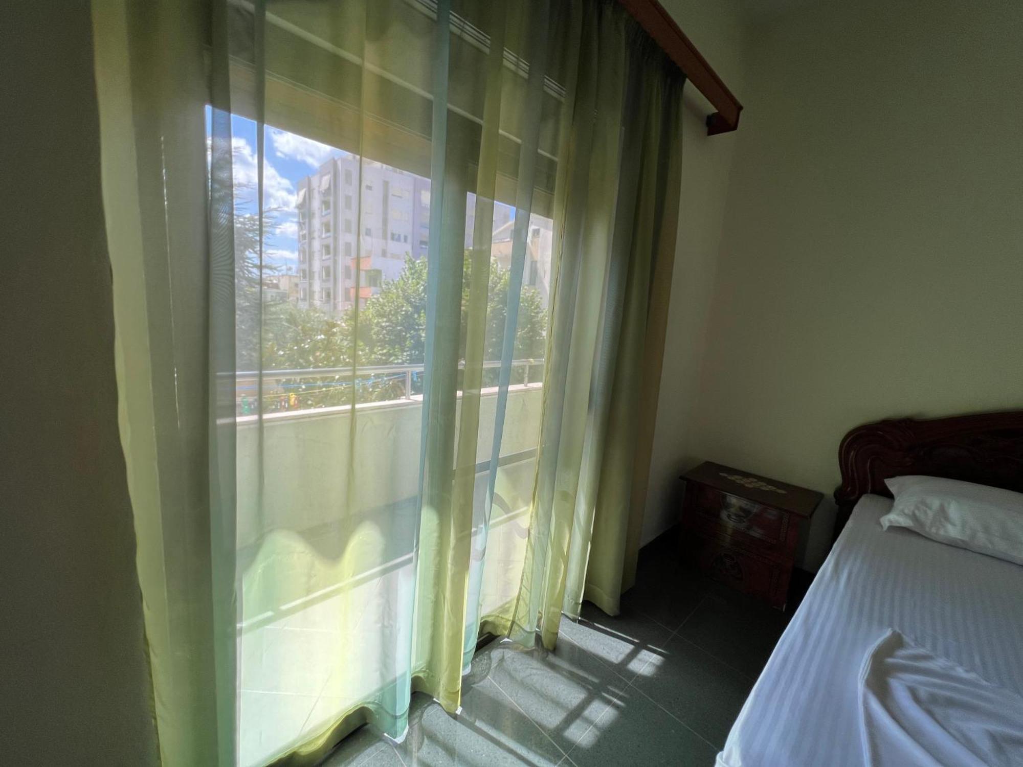 Maison d'hôtes Garden Durrës