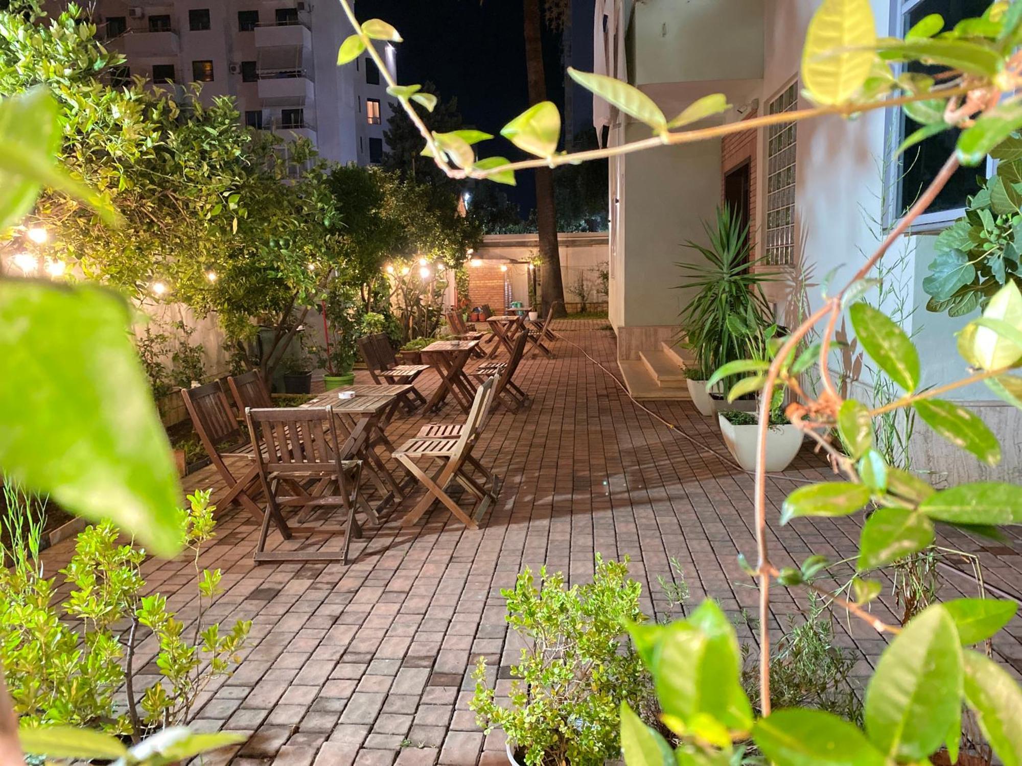 Maison d'hôtes Garden Durrës